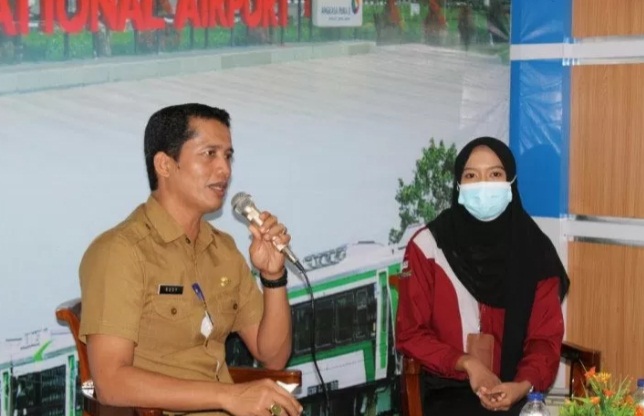 Kepala Dinas Penanaman Modal Pelayanan Terpadu dan Perindustrian Kabupaten Padang Pariaman,