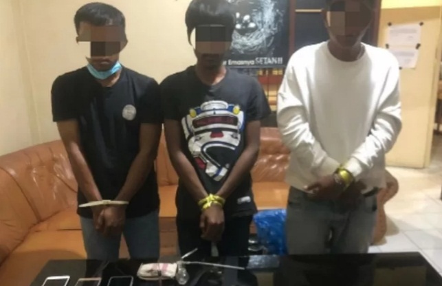 Tersangka pemilik Sabu ditangkap polisi